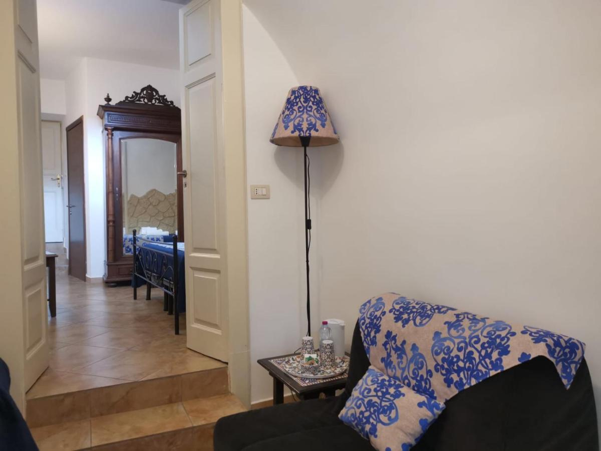 Del Centro Bed & Breakfast Enna Exterior photo